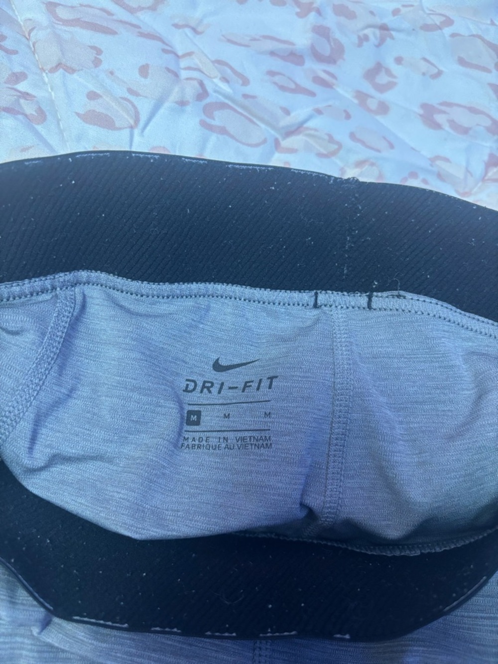 Gray DRI-FIT Nike leggings